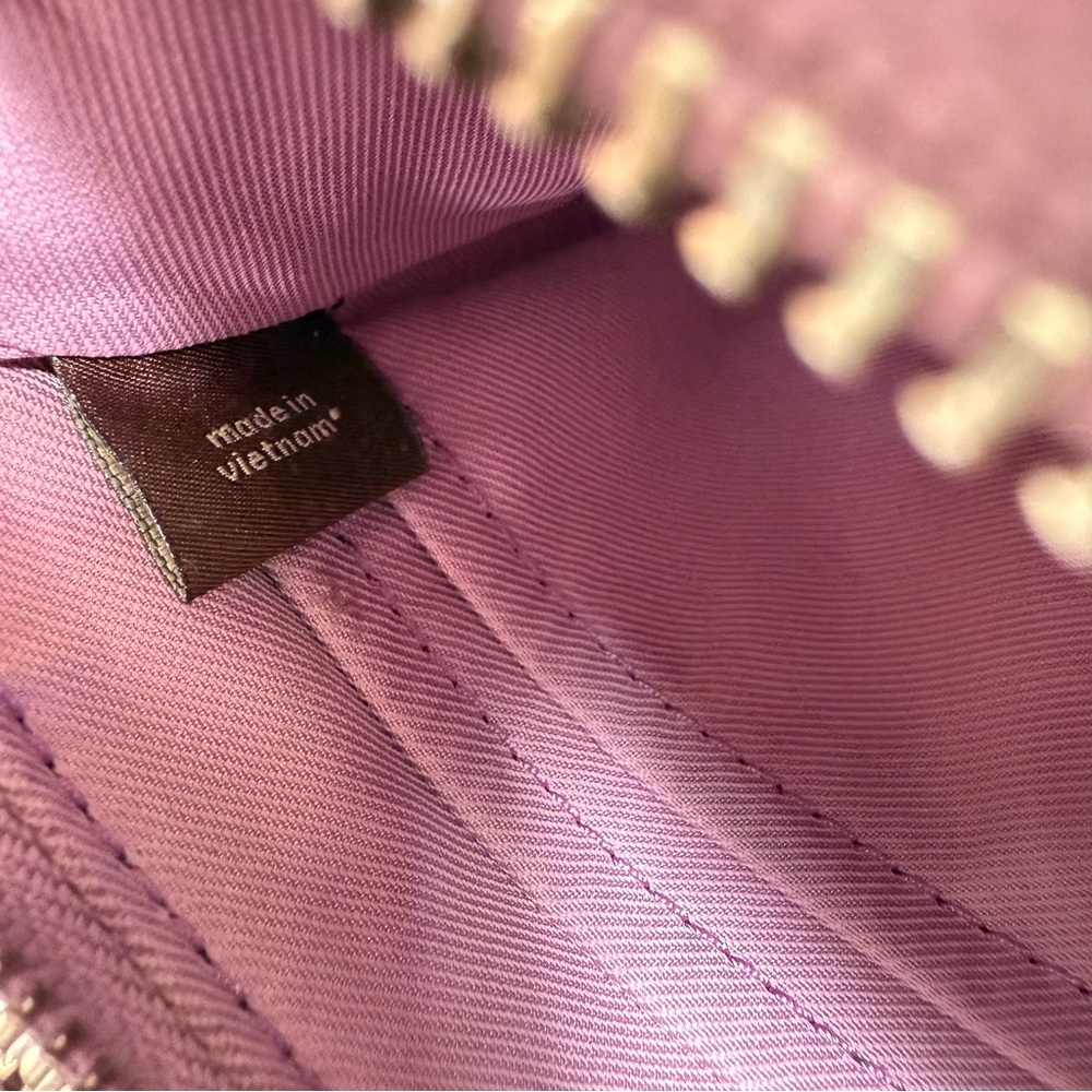 Coach Lavendar Pink Leather Zip Close Wristlet - Picture 14 of 14